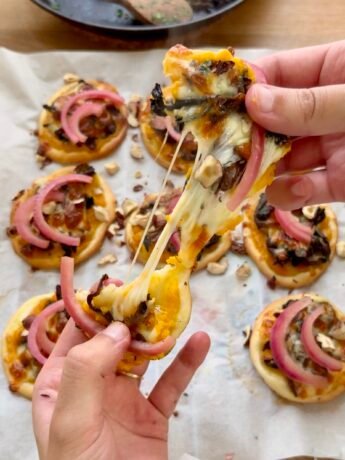 Mini butternut pizza with a cheese pull