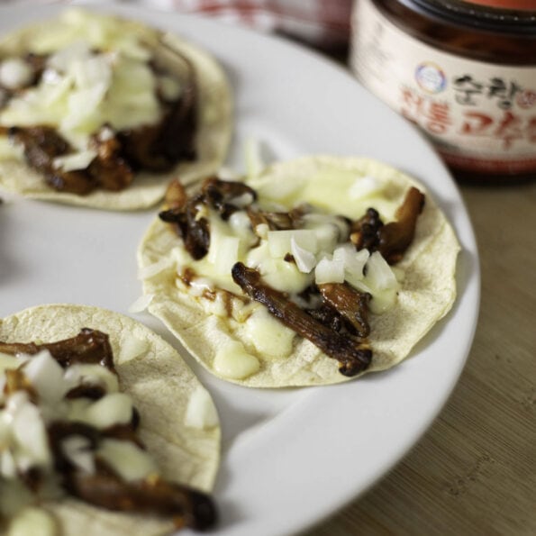 Gochujang mushroom tacos