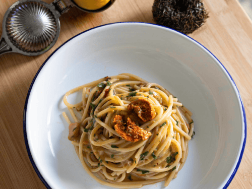Sea urchin pasta (Spaghetti ai ricci di mare)