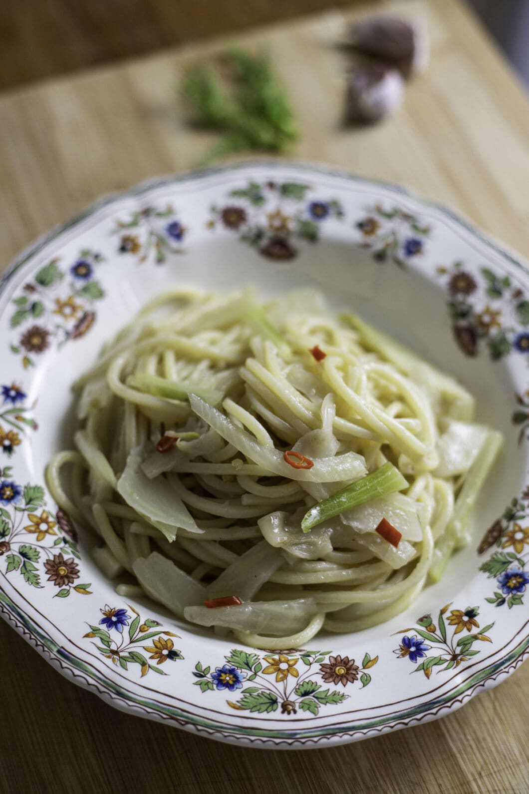 Fennel and anchovies pasta with minced garlic and red pepper