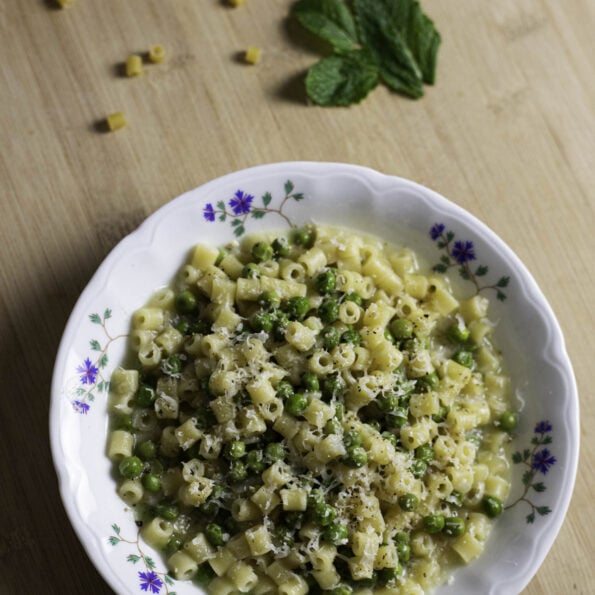 Pasta with peas, parmigiano, mint