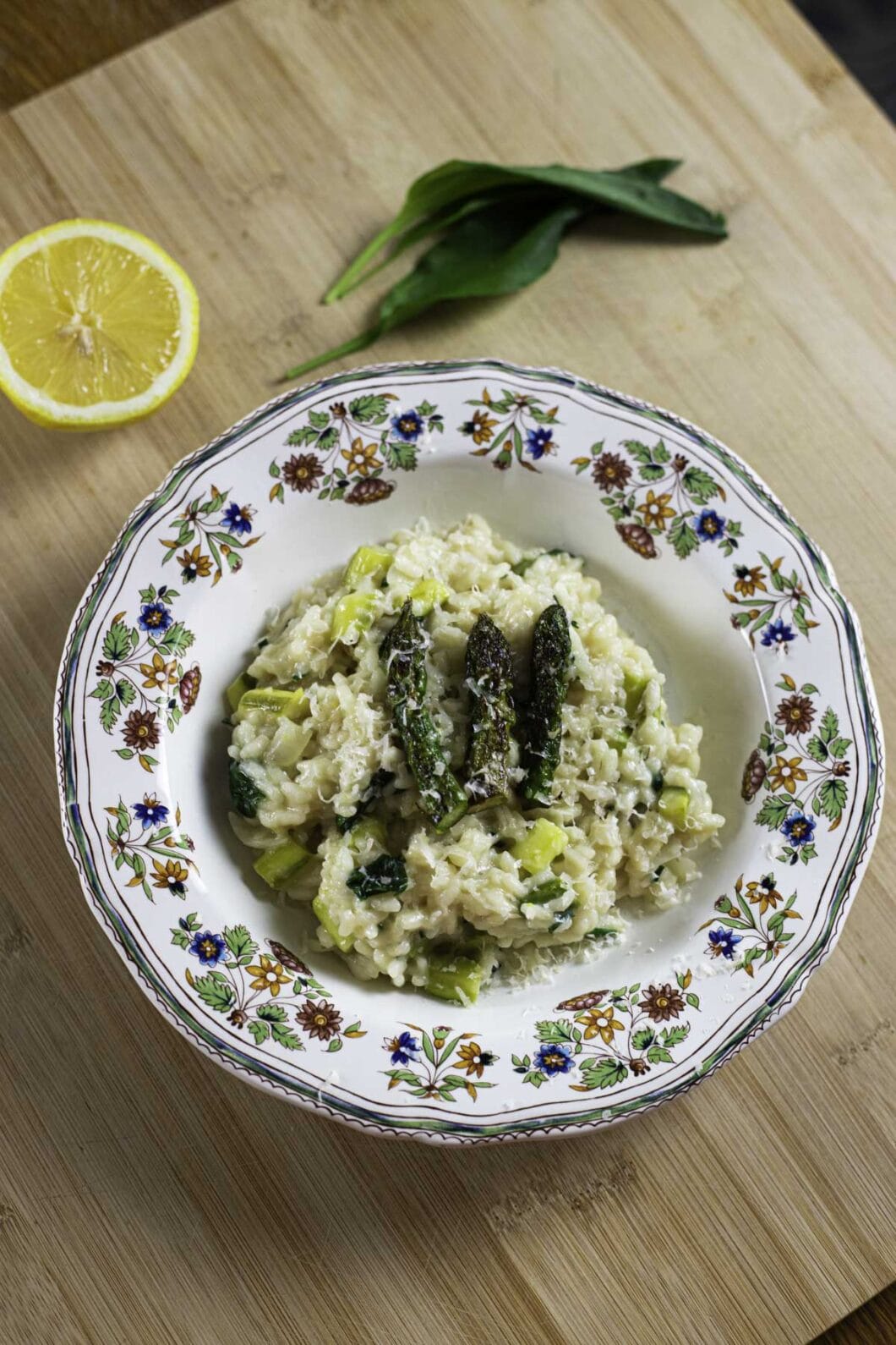 Wild garlic and asparagus risotto