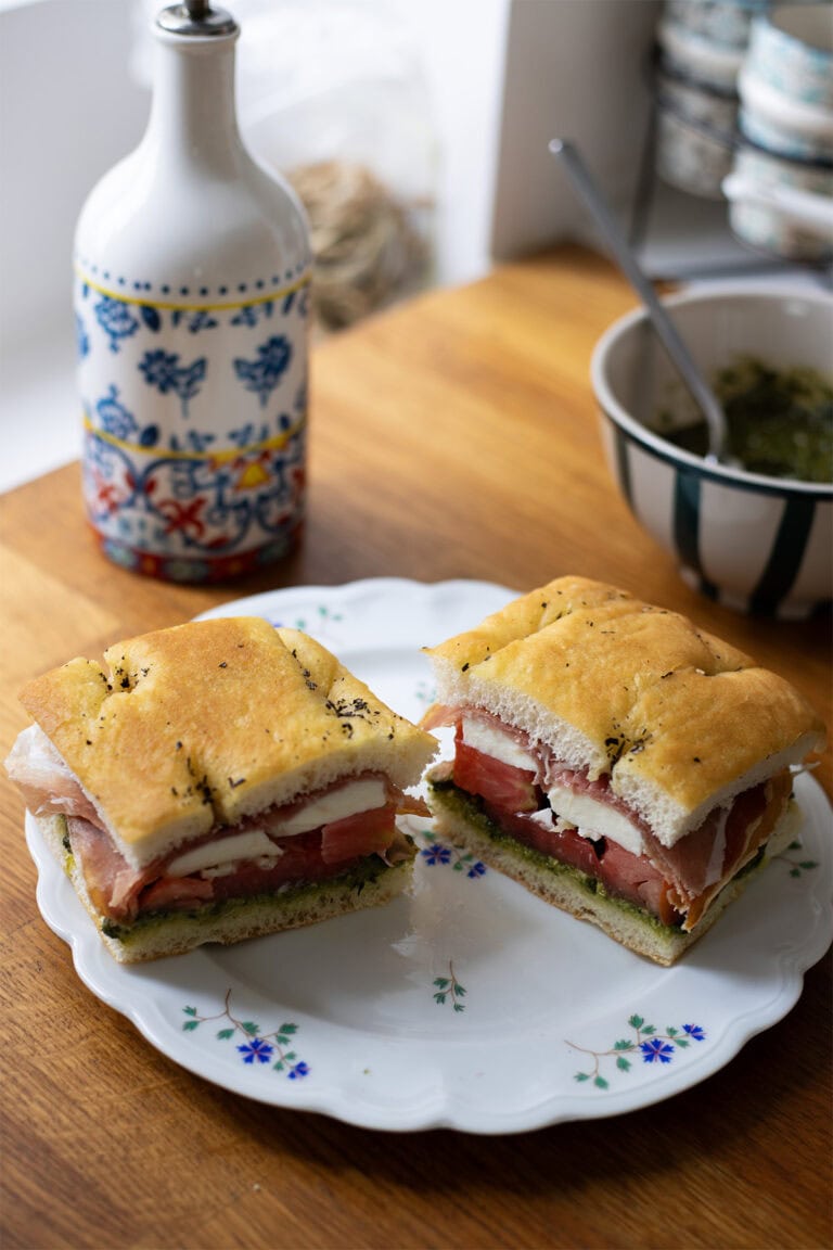 Pesto Sandwich (Veggie or Parma Ham version)
