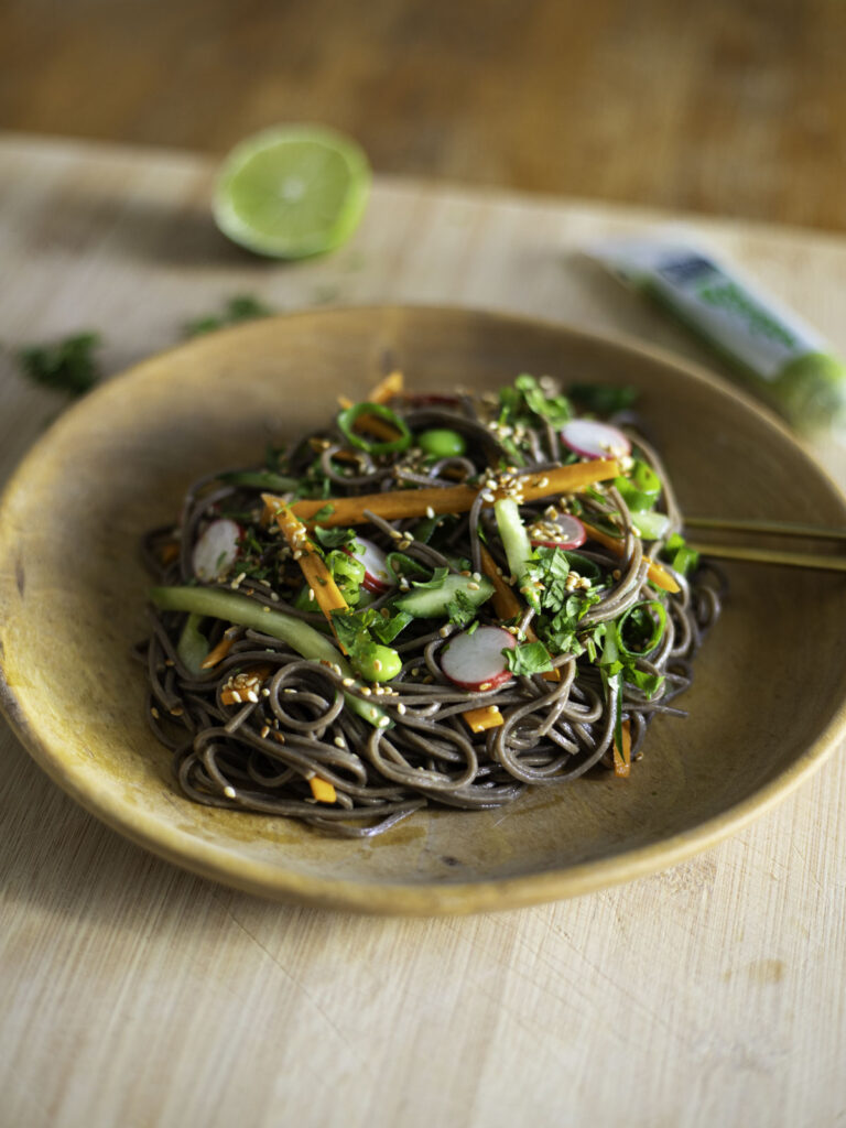 veggie soba noodle salad with carrots and cucumbers and radishes