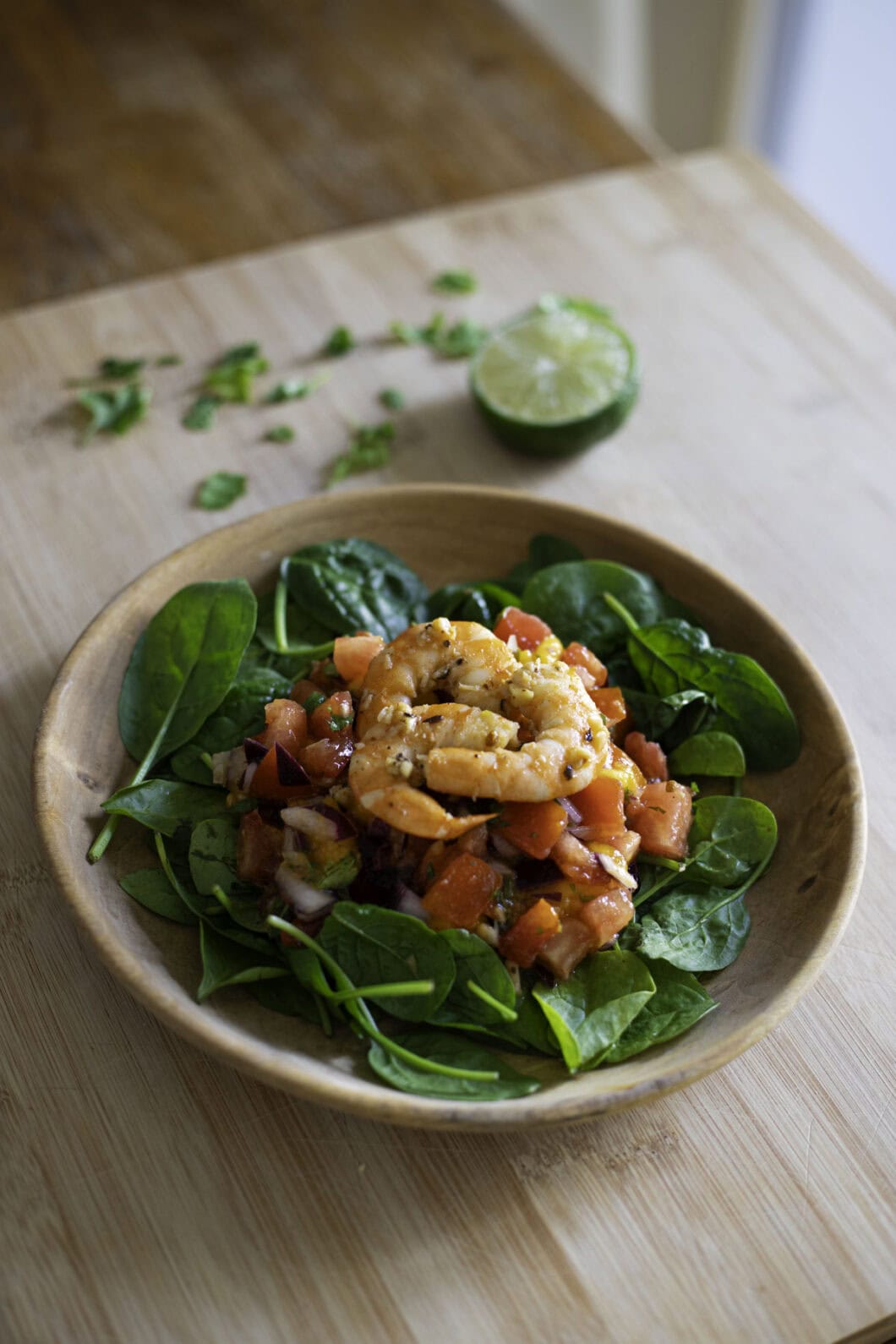 Shrimp Salad with tomatoes and mangoes