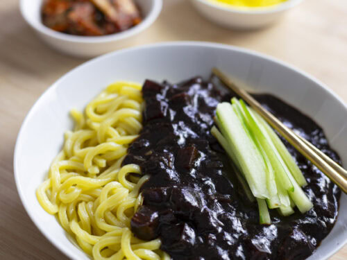 Korean noodles with black bean sauce (JJajangmyeon)