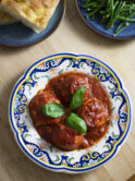 Ricotta polpette in sugo (with tomato sauce), accompanied by Focaccia and green beans