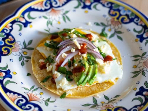 Egg & avocado tacos