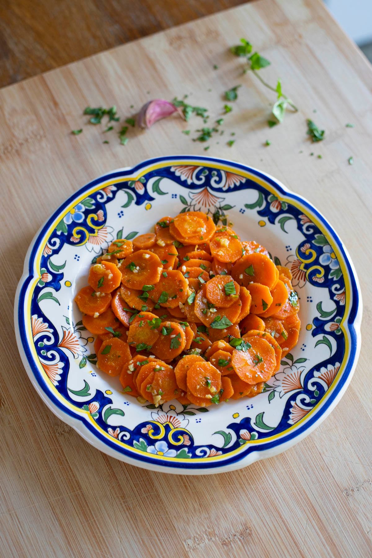 Moroccan carrot salad