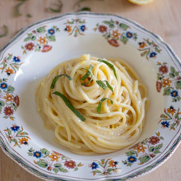 Spaghetti al limone (lemon spaghetti with sage ribbons)