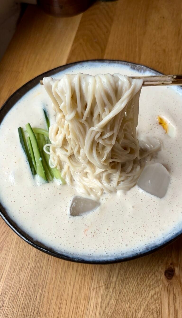 Easy Kongguksu
