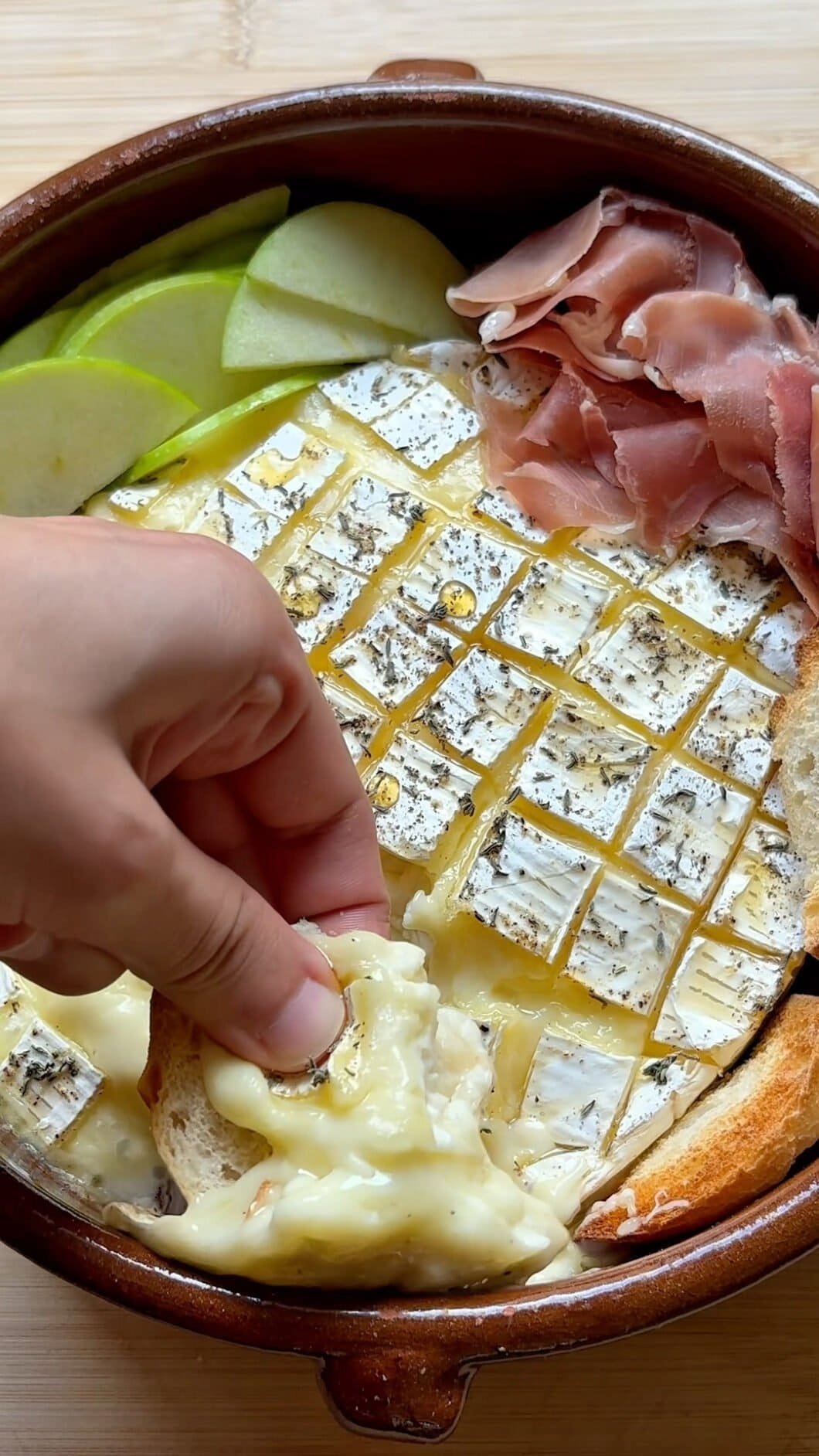 baked brie with honey, apple and parma ham
